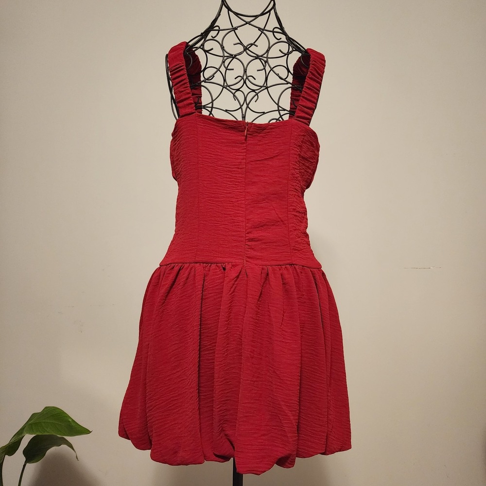 Urban Outfitters Red Ruched Bubble Hem Mini Dress Textured Fit & Flare Size S - Picture 5 of 7